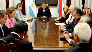 El gobernador entregó decretos para la designación de nuevos jueces