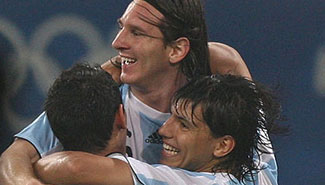 El alumnado podrá ver a la selección de fútbol en la escuela