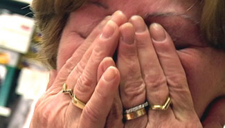 Llantos y festejos en el sorteo de las 600 casas del Iapv