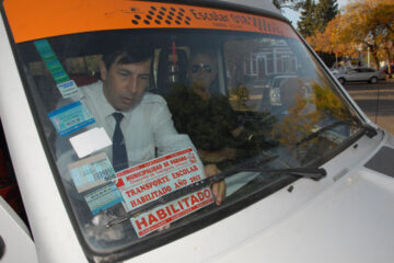 Paraná: sacarán de circulación transportes escolares que no tengan oblea