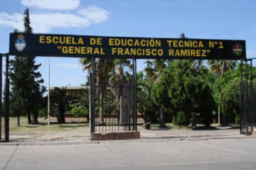 Paraná: madre de joven golpeada en escuela espera respuestas