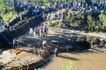 La Paz: continúa la búsqueda de la joven que cayó en un arroyo