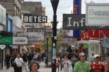 Paraná: comerciantes deberán retirar los carteles “bandera” de sus locales