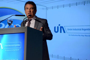 Urribarri expuso sobre el 'ADN de Entre Ríos' en materia industrial