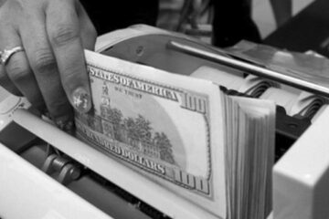 El encaje bancario de divisas subirá al 40{10b083c464b21a2e5b96ab7d1950c6efda5949816d8d4b699d6508628a11a647}