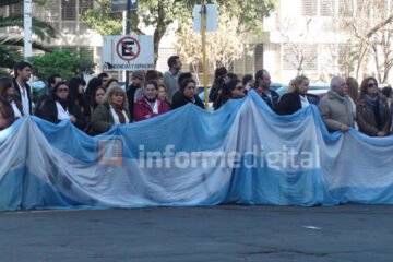 Paraná: docentes reclamaron políticas para educación