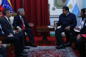 Urribarri agiliza comercialización de productos entrerrianos con Maduro