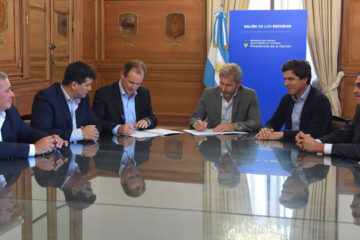 Firman obra contra inundaciones en la zona de inversiones de Frigerio