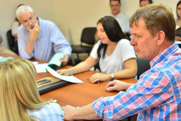 Efecto Koch: enseñarán identidad de género a legisladores