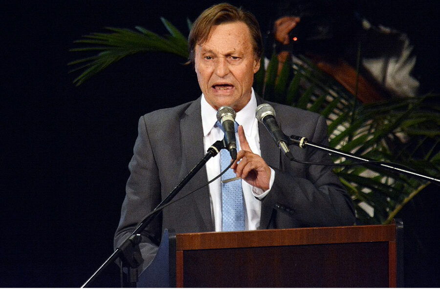 “No soy parte de ninguna banda”