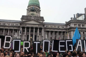 Los “verdes” quieren la ley el 8A, pero si vuelve a Diputados podrían aceptar cambios (ciudad entrerriana fue declarada provida por decreto)