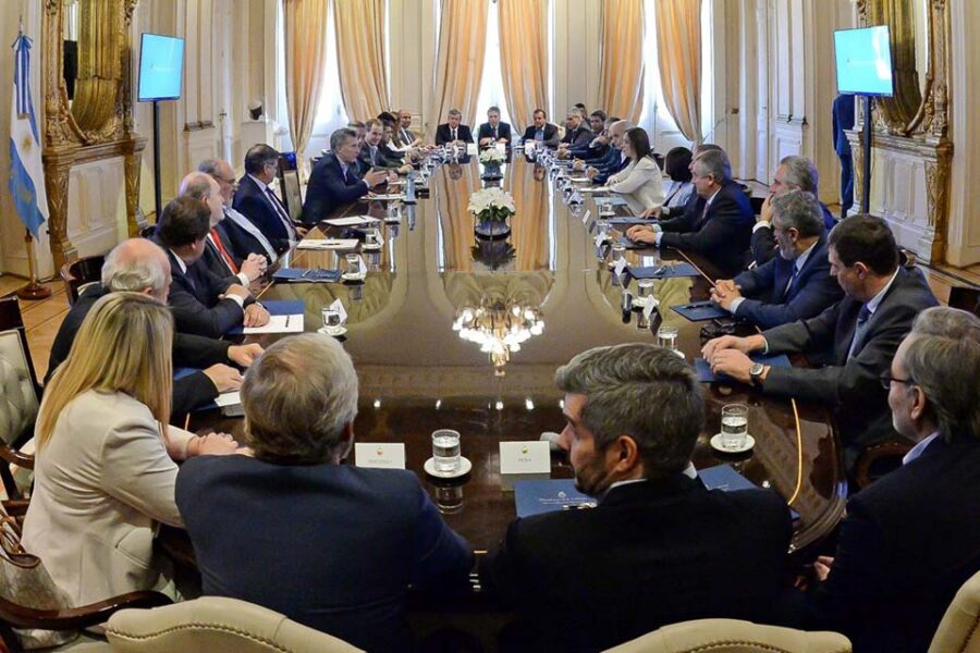 El Gobierno nacional convocará a los gobernadores