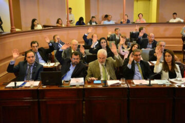 Dilema para Diputados: votar a favor de la Salud o recortes de Macri