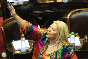 Otra polémica de Elisa Carrió, ahora con la UCR: “Van a hacer lo que nosotros digamos”