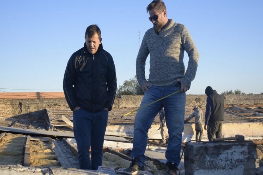 SE RENUEVAN LOS TECHOS DEL JARDÍN MATERNAL MUNICIPAL