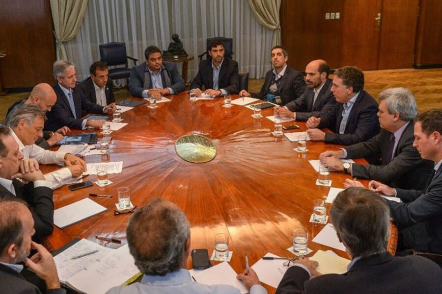 El costo que nadie quiere pagar, una Roca cuesta arriba y el duelo de titanes por el aborto (referencia a Entre Ríos)