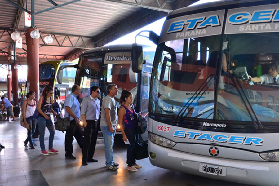 Aumenta el pasaje de colectivos entre Santa Fe y Paraná