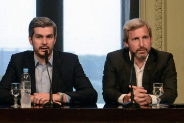 Diputados esperan a Peña con los dientes afilados (referencia al entrerriano Frigerio)