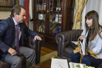 Bordet monitorea los recortes de Macri en salud