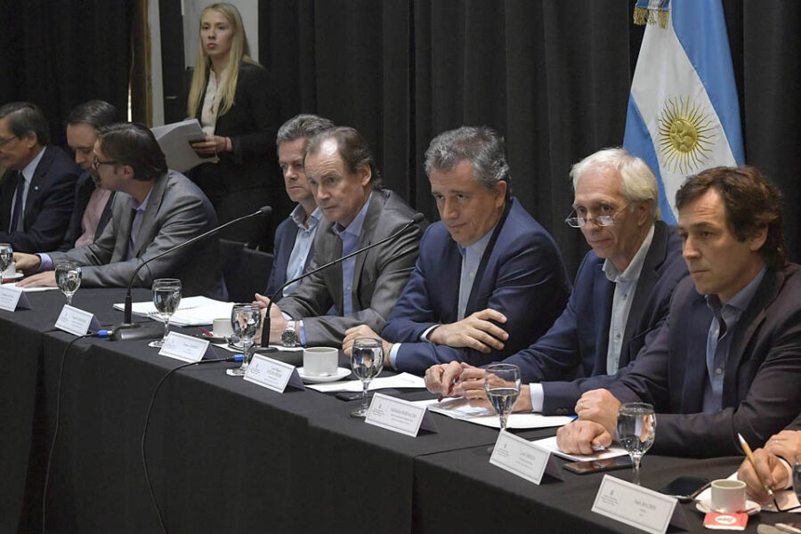 Bordet gestiona ante Etchevehere para cuidar empleos en el citrus