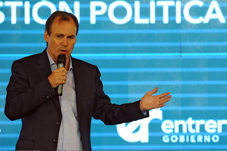 Otro gobernador del PJ avanza con su reelección y se prepara para desdoblar la votación (el entrerriano)