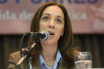 Las deudas provinciales, otro factor de apoyo de gobernadores al presupuesto (cuánto debe Entre Ríos)