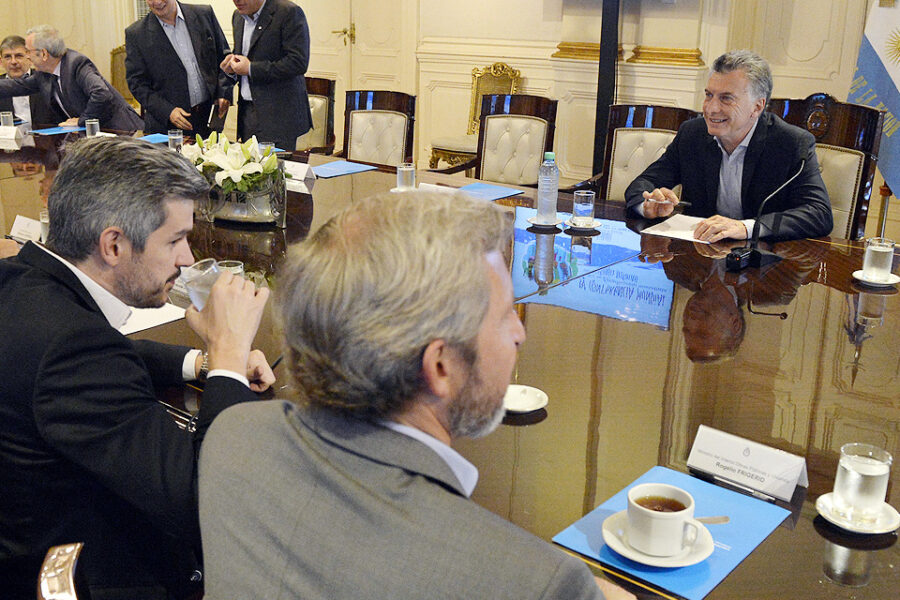 Macri le quita obra pública a Frigerio y se la da a Marcos Peña