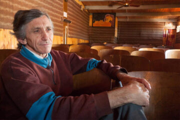 La historia de un albañil que llegó a la alfombra roja después de haber construido un cine en su casa (en Entre Ríos)