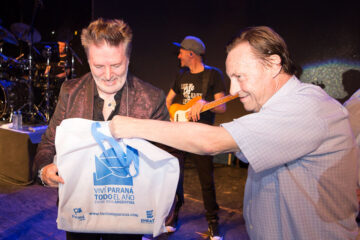 Cambiemos trajo a Miguel Mateos a Paraná e insultó a Macri