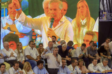 Con la premisa de buscar la unidad “hasta que duela” (referencia a Entre Ríos)