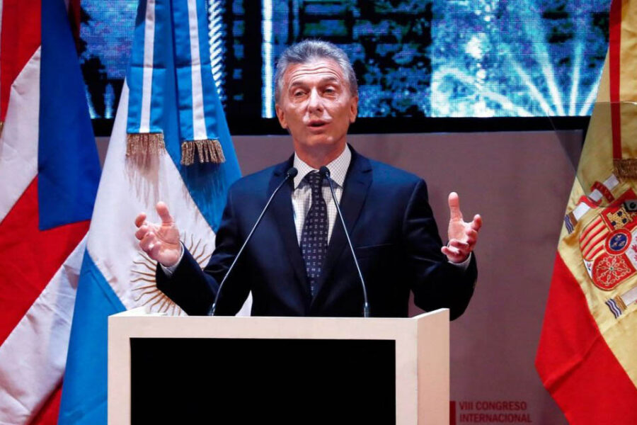 Tras el fallo por Ganancias, Macri apuntó contra la Corte: “Afecta el presupuesto” (Carrió apoyó al candidato entrerriano de Cambiemos)