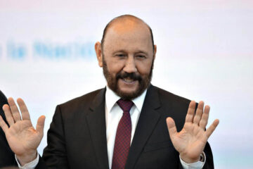 Insfrán sorprendió a todos y anticipó la elección en Formosa (Entre Ríos vota separada de Nación)