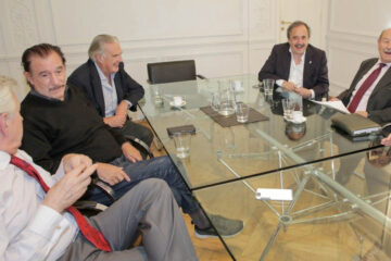 Federico Storani visitó la Casa Rosada, pero no lograron sumarlo a la estrategia de la polarización (recuerdan resultados en Entre Ríos)