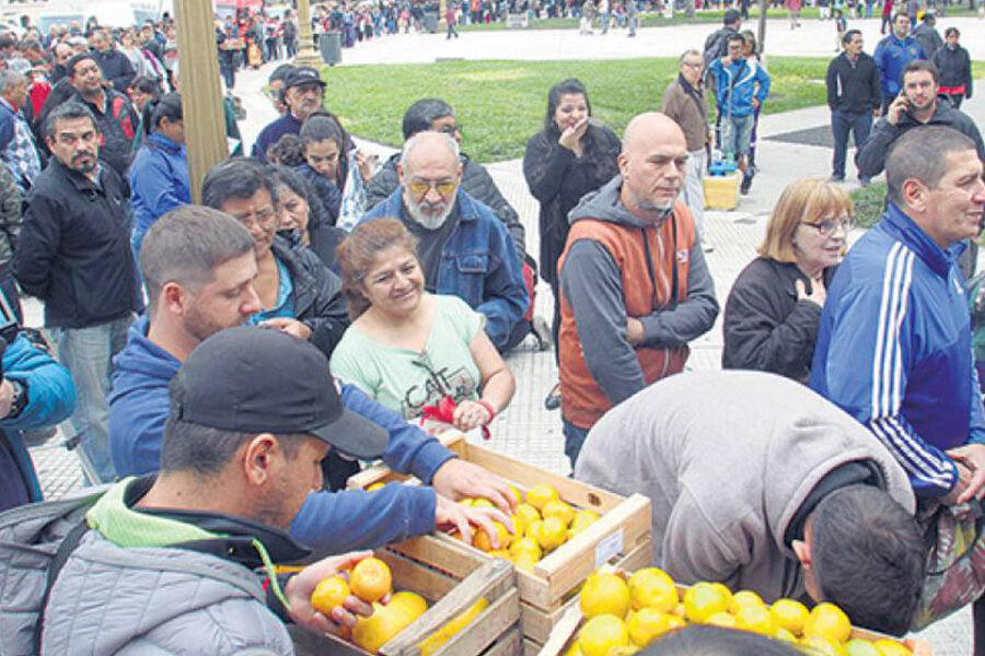 En crisis porque les mandaron fruta (participaron productores entrerrianos)