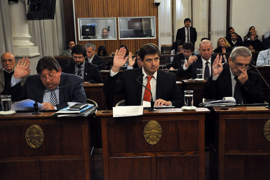 Cambiemos le aprobó incrementar gastos corrientes a la Provincia