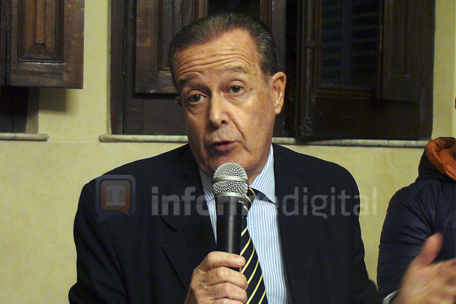 “Macri aumentó cuatro veces la deuda que dejó la dictadura”