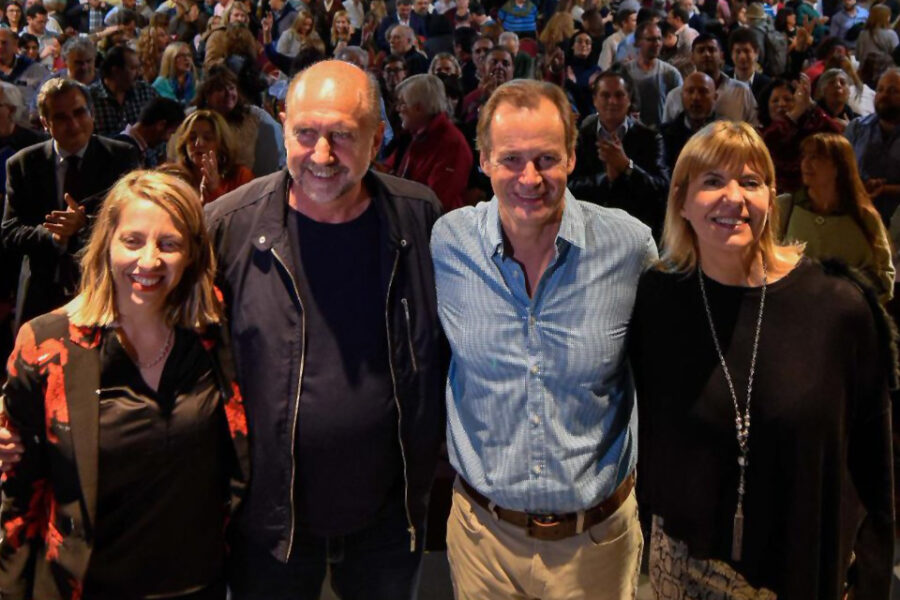 Bordet felicitó por los triunfos a los peronistas Perotti, Insfrán y Rodríguez Saá