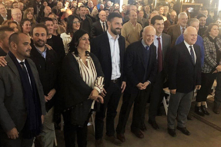 Una lista entrerriana ya tiene la foto con Lavagna y Urtubey