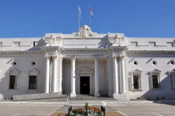 Santa Fe dio media sanción a la adhesión a Ley de ART (rige en Entre Ríos)