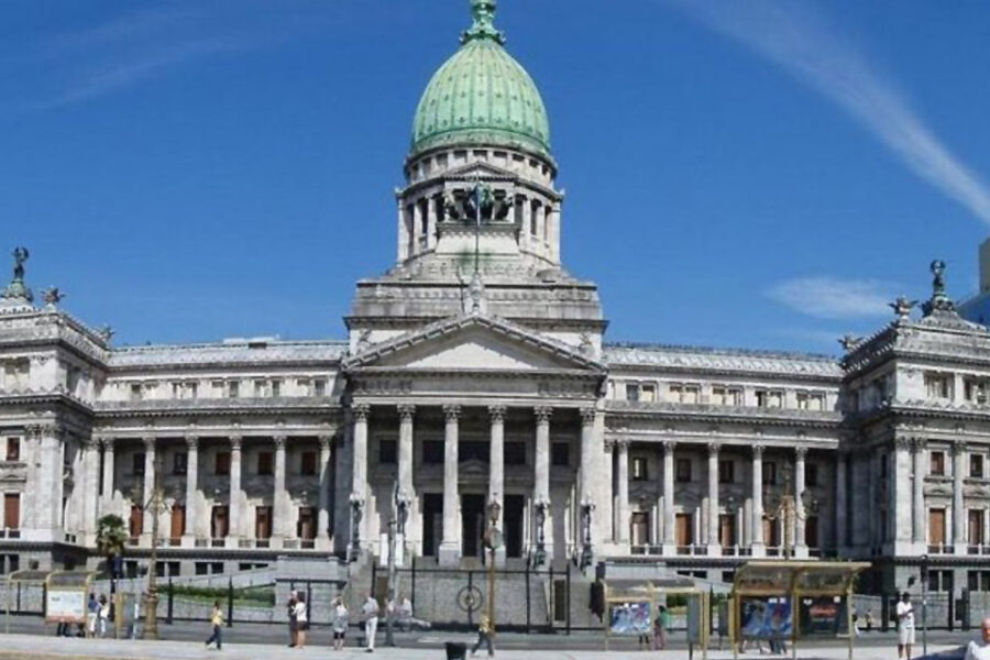 Renovación del Congreso: los que podrían llegar, los que quedan afuera y los que apuestan por la reelección (un entrerriano busca repetir)