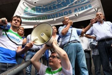 Por la inflación acumulada, se disparan cláusulas para ajustar los salarios en las provincias (aumento en Entre Ríos)