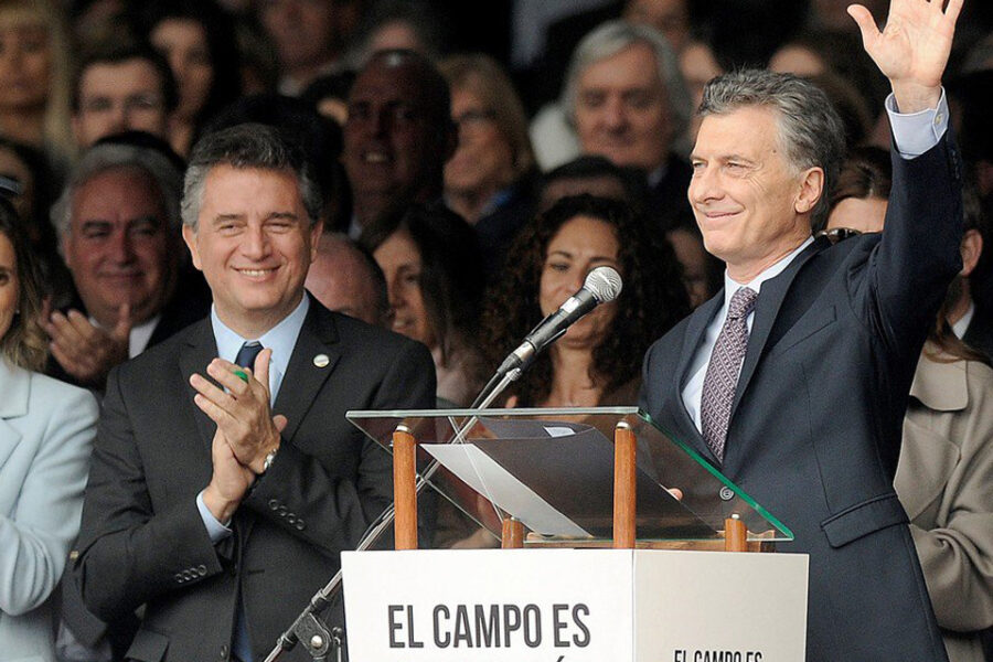 Macri busca asegurarse el voto del campo y Agroindustria vuelve a tener rango de ministerio (el entrerriano Etchevehere pasa a ser ministro)