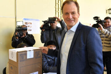 “Estamos votando el destino de nuestro país”