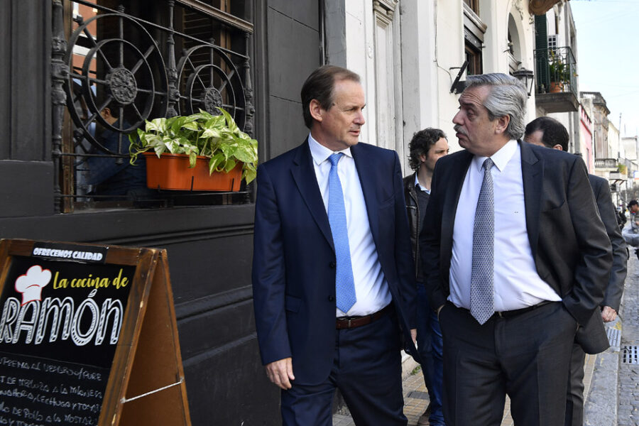 Bordet con Alberto pidió que Macri deje la campaña