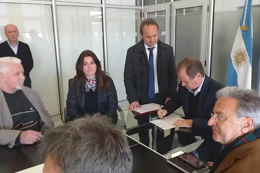 Adjudicación para terminar jardín de infantes