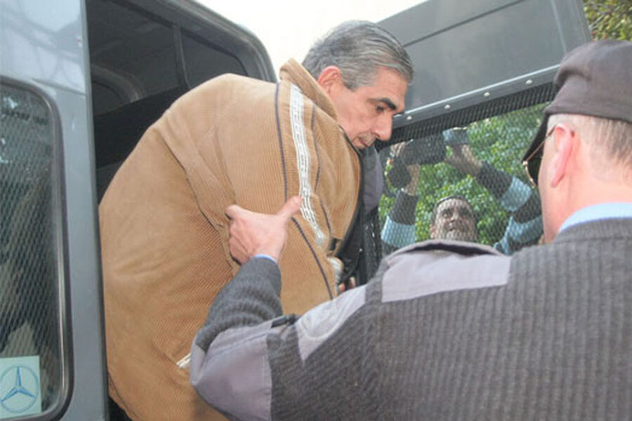 Repudian liberación bajo fianza de condenado por torturas