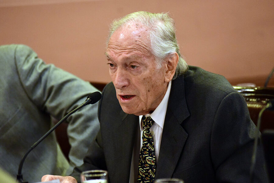 Lo cajonearon pero insiste con la educación sexual en Entre Ríos