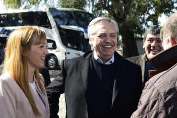 Alberto Fernández va a Mendoza con la bandera del federalismo (lo acompaña el gobernador de Entre Ríos)