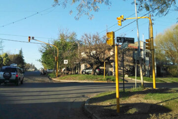 Habilitaron semáforo con luz intermitente