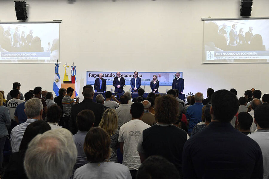 Nuevo apoyo de la Iglesia al pacto social que propone Alberto (en Paraná)